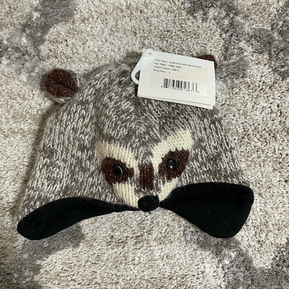 NWT Wool DeLux Knitwits Kids Racoon Beanie